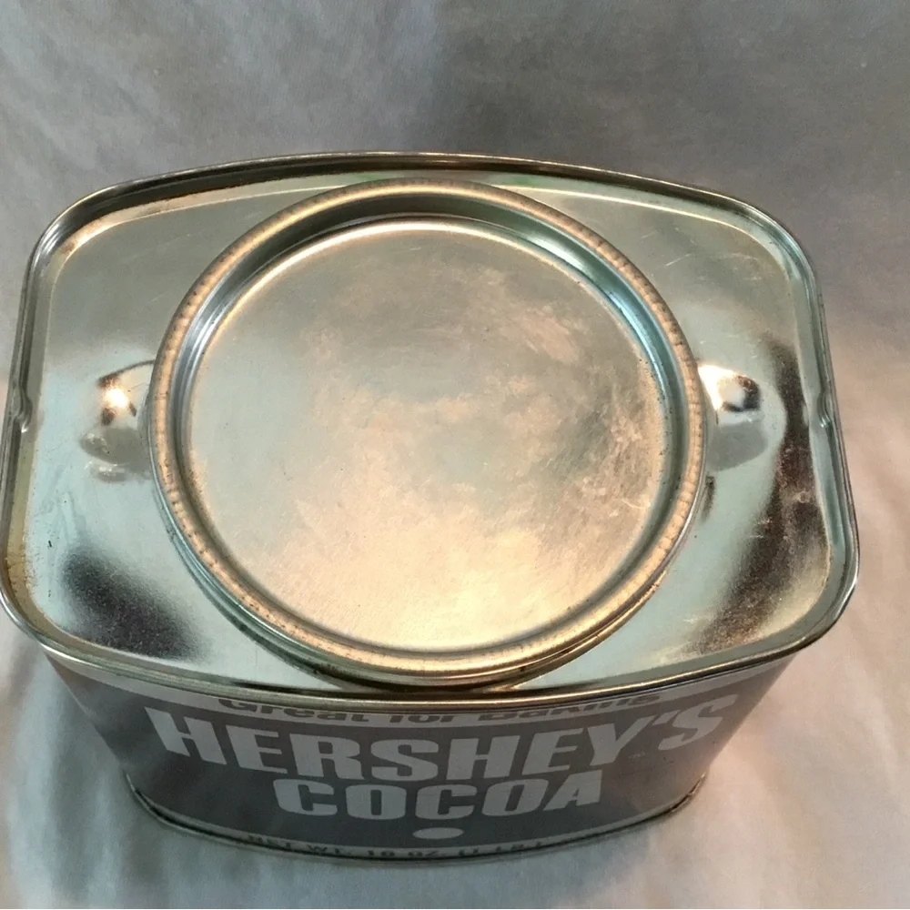 Hershey’s Cocoa Vintage Tin, 1 lb, 16 oz